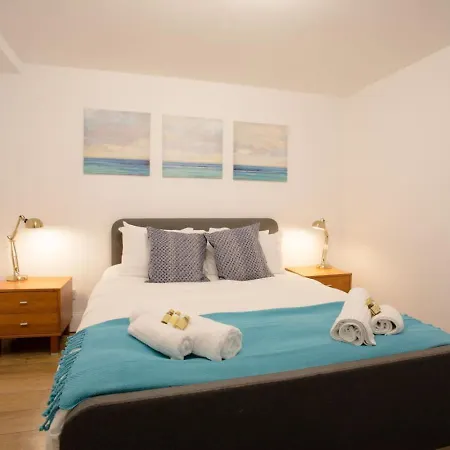 2-Bedroom Flat In The Northern Quarter-3